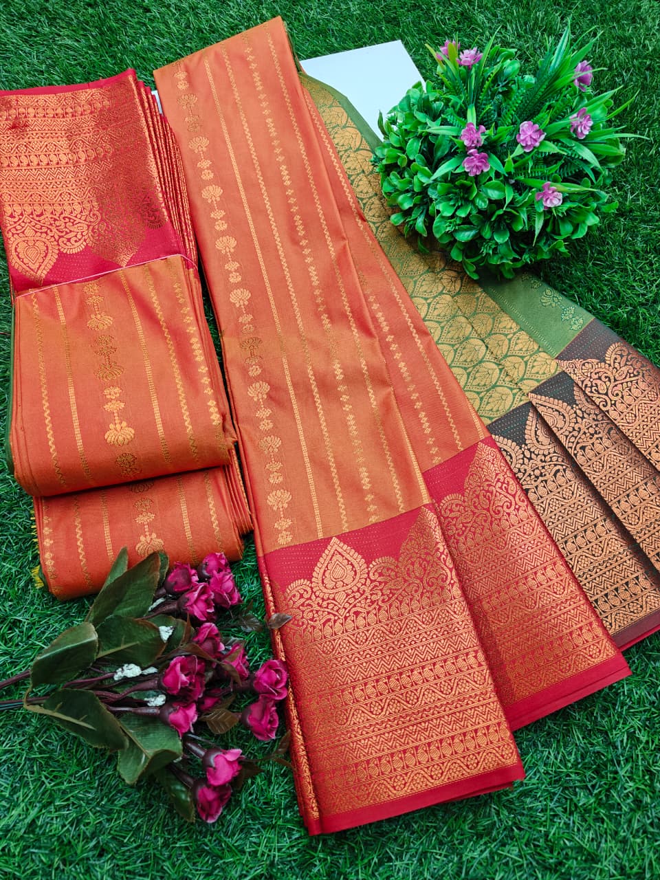 Vaira Oosi Saree BM026