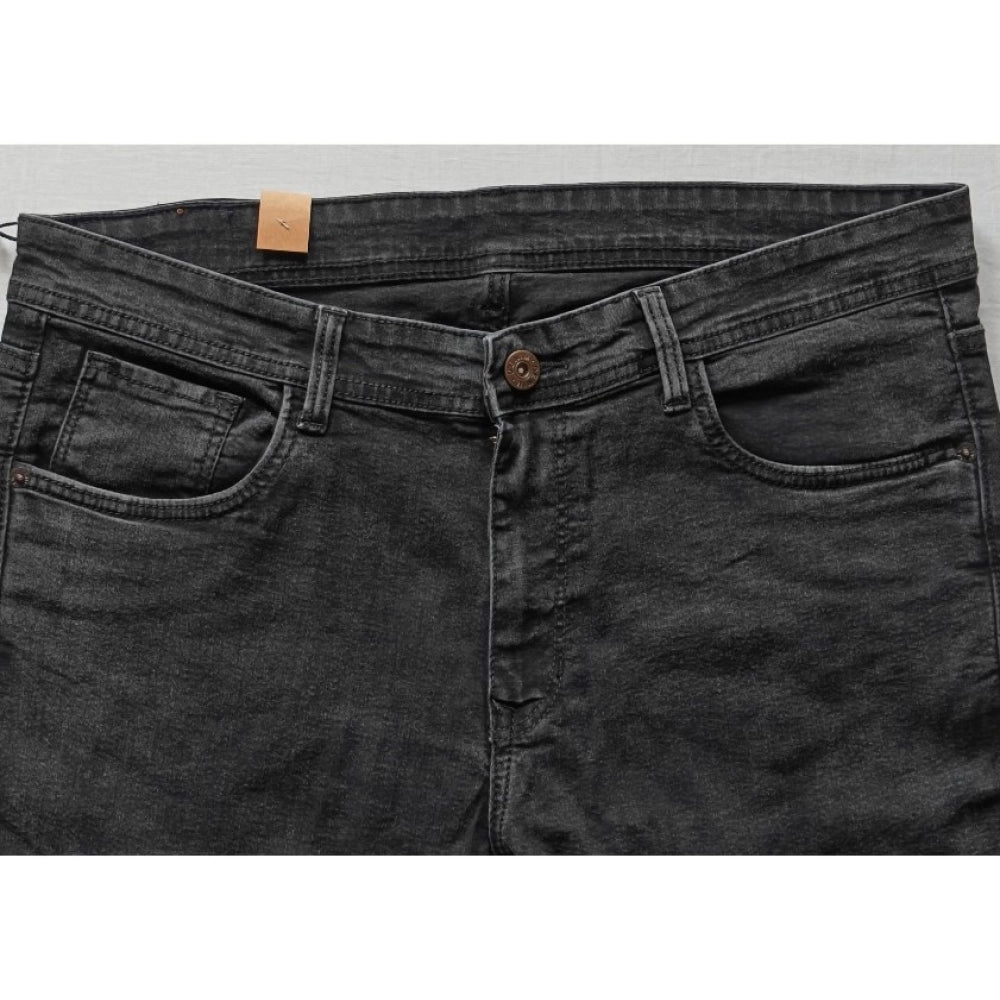 Generic Men's Cotton Blended Solid Tapered Jeans (Grey)