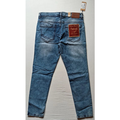 Generic Men's Cotton Blended Solid Tapered Jeans (Blue)