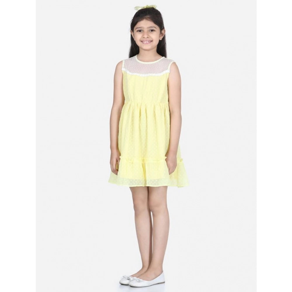 Generic Girl's Polyester Dobby Floral Printed Sleeveless Round Neck Dress (Yellow)