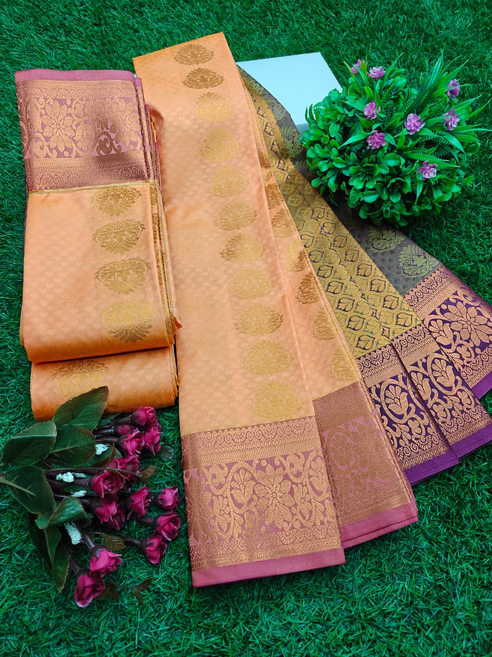 Vaira Oosi  Saree BM021