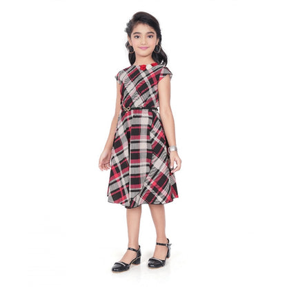 Generic Girl's Lycra Checks Striped Short Sleeve Round Neck Dress (Pink)